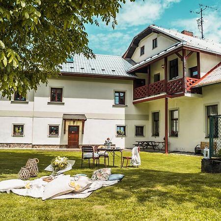 Penzion Apartmany Hetlin Cerniny المظهر الخارجي الصورة